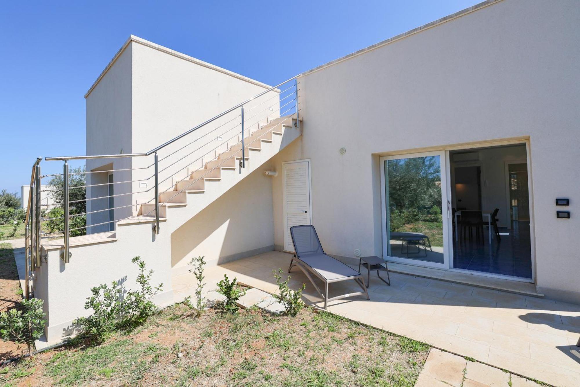 Aura Maris Beach Residence Mazzaforno Cefalu Bagian luar foto