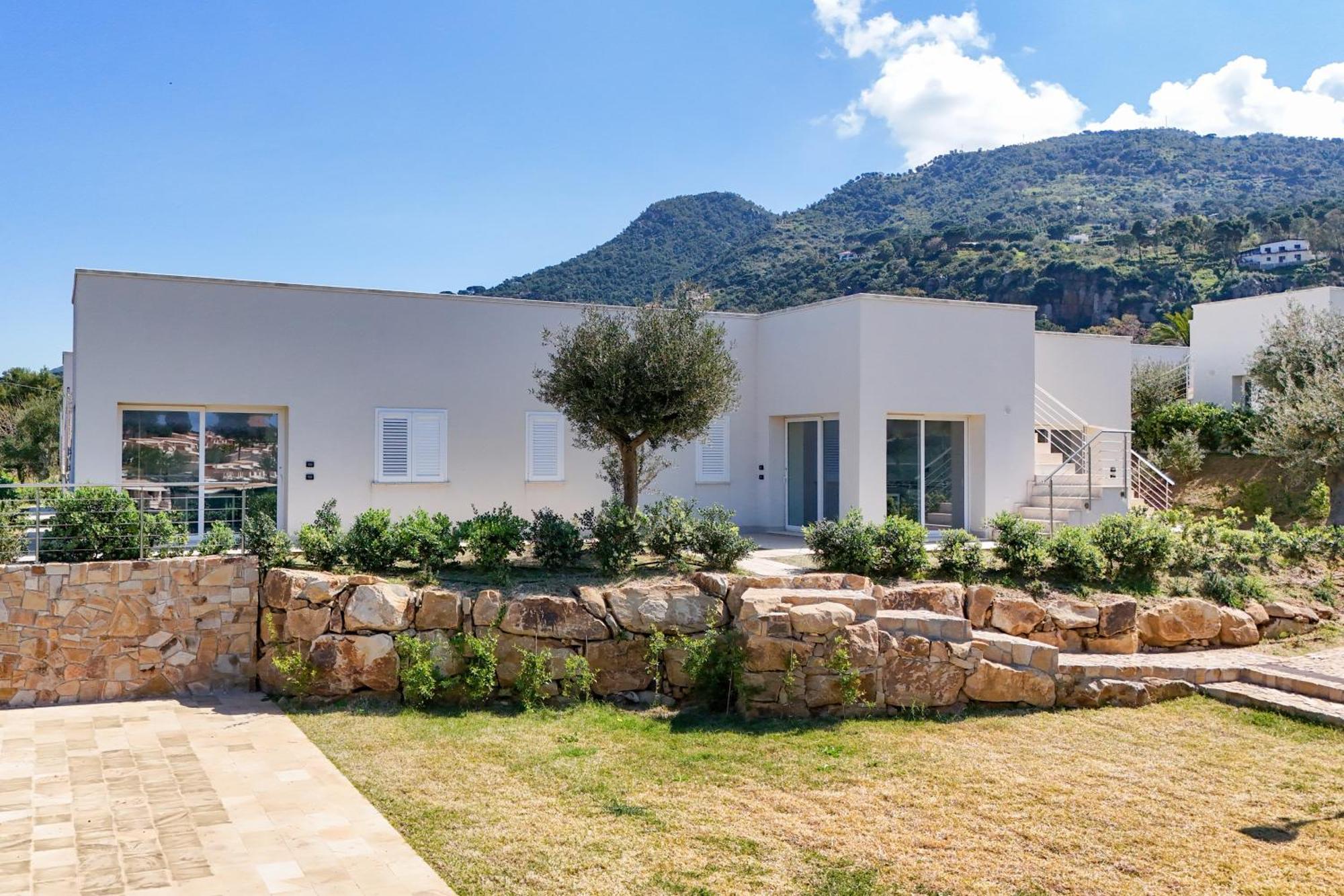 Aura Maris Beach Residence Mazzaforno Cefalu Bagian luar foto