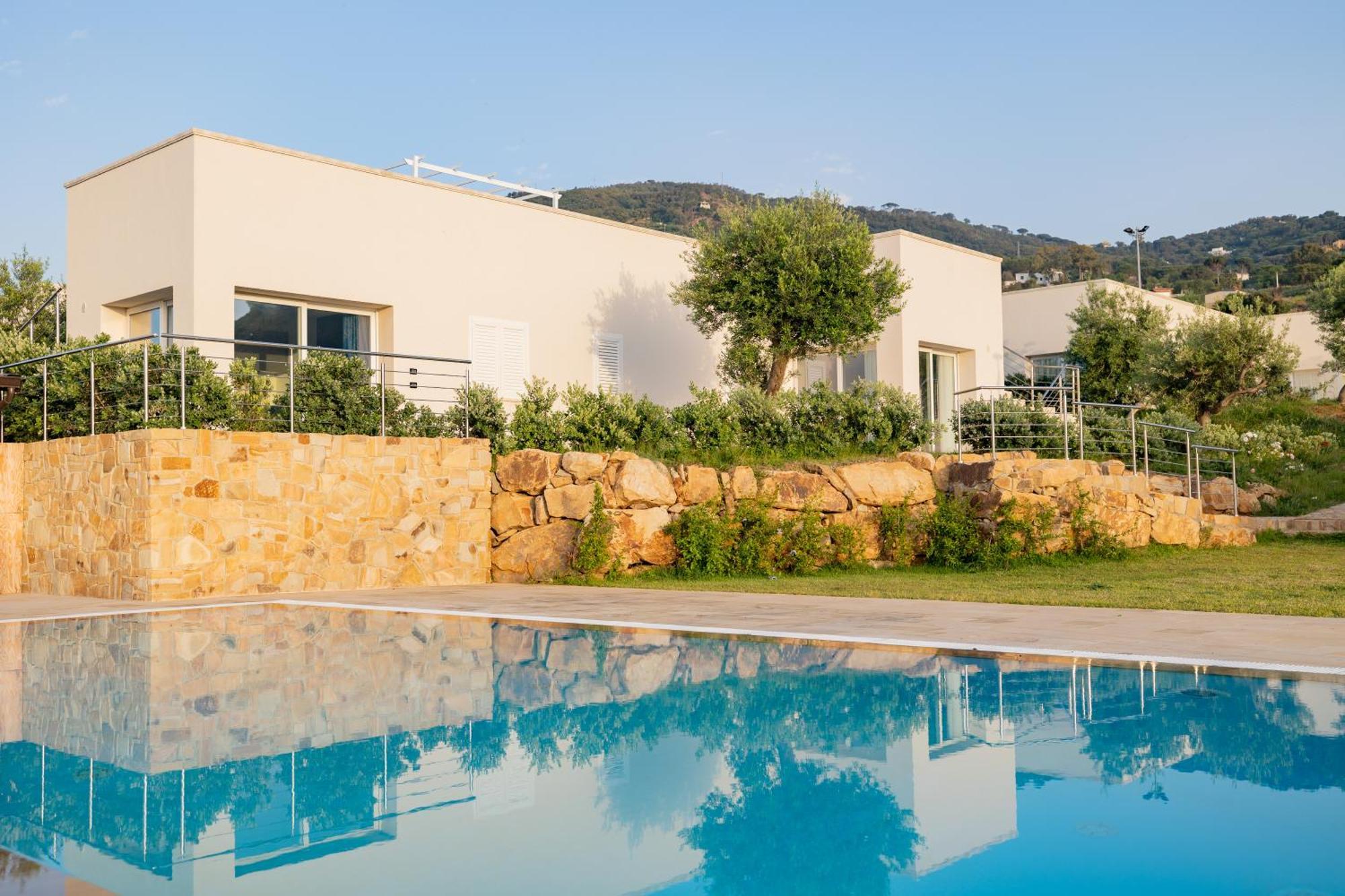 Aura Maris Beach Residence Mazzaforno Cefalu Bagian luar foto
