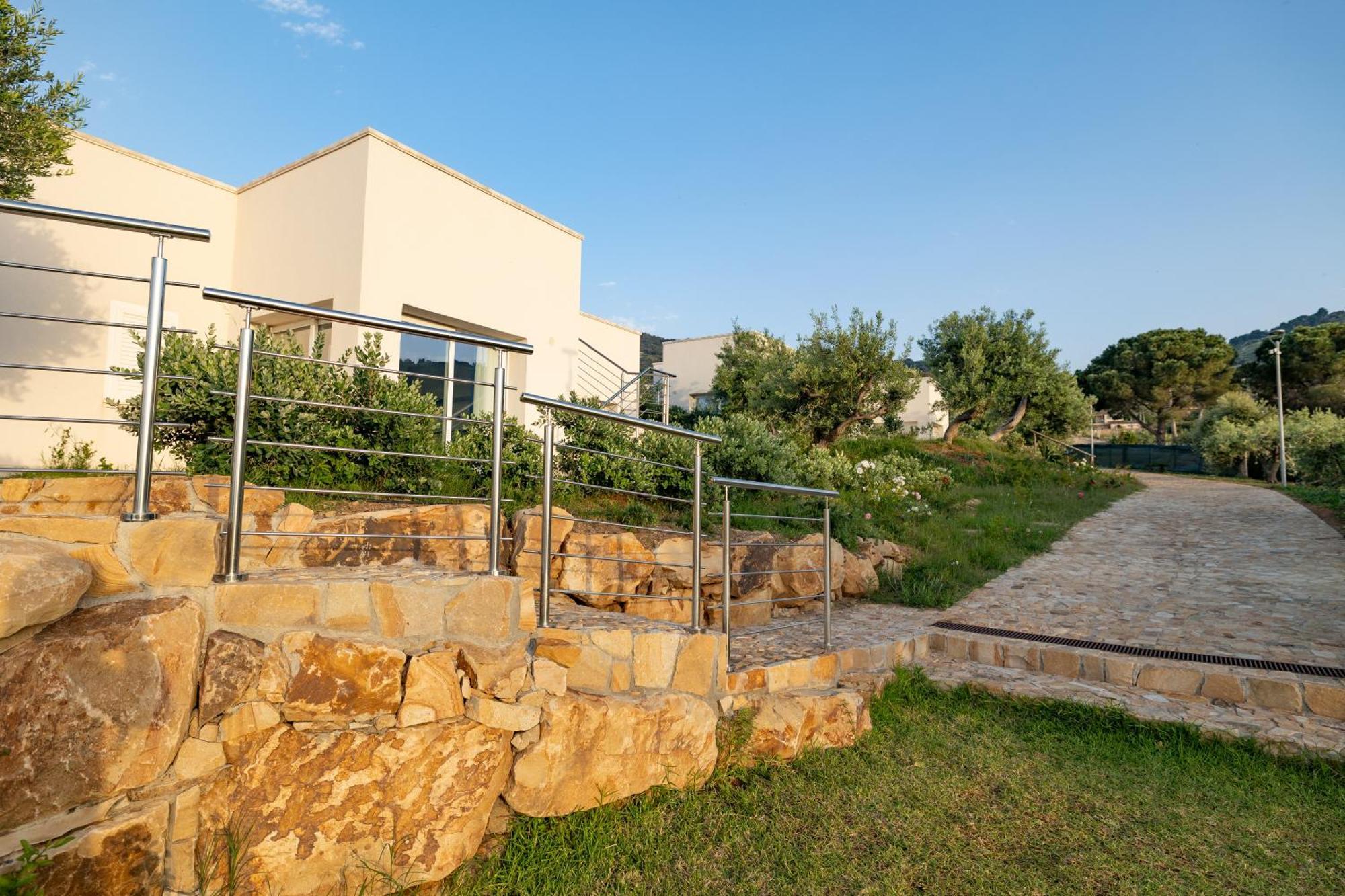 Aura Maris Beach Residence Mazzaforno Cefalu Bagian luar foto